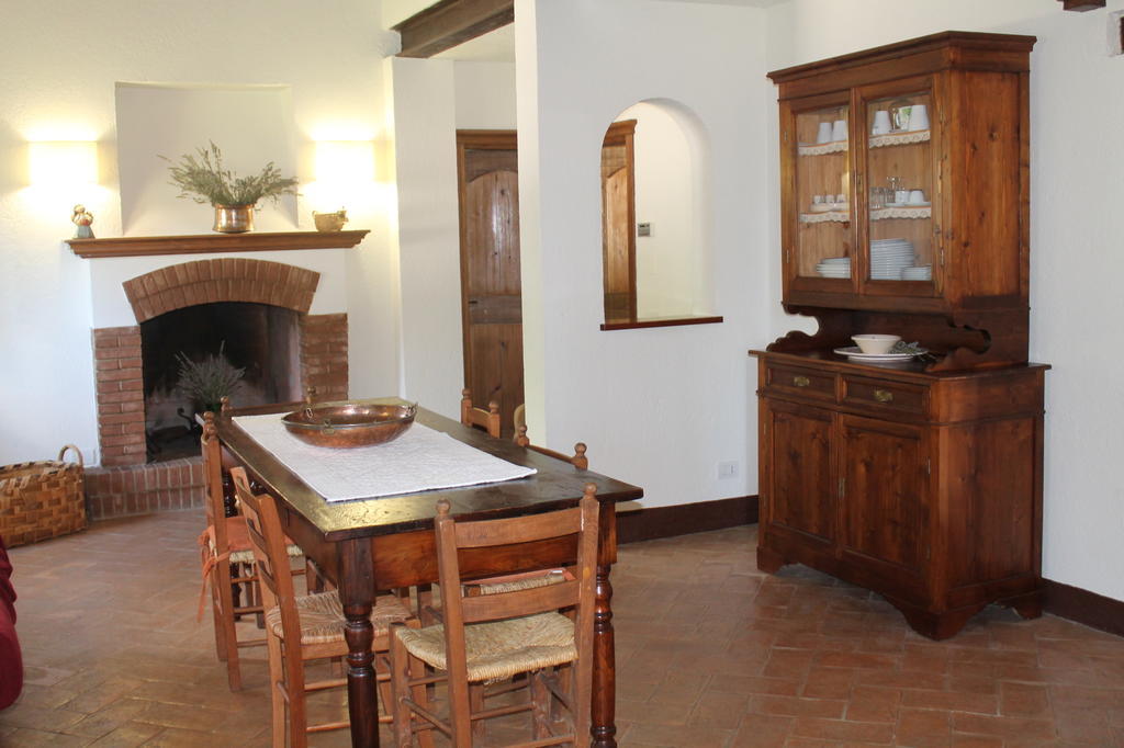 Agriturismo Poggio Della Rosa Амелиа Номер фото